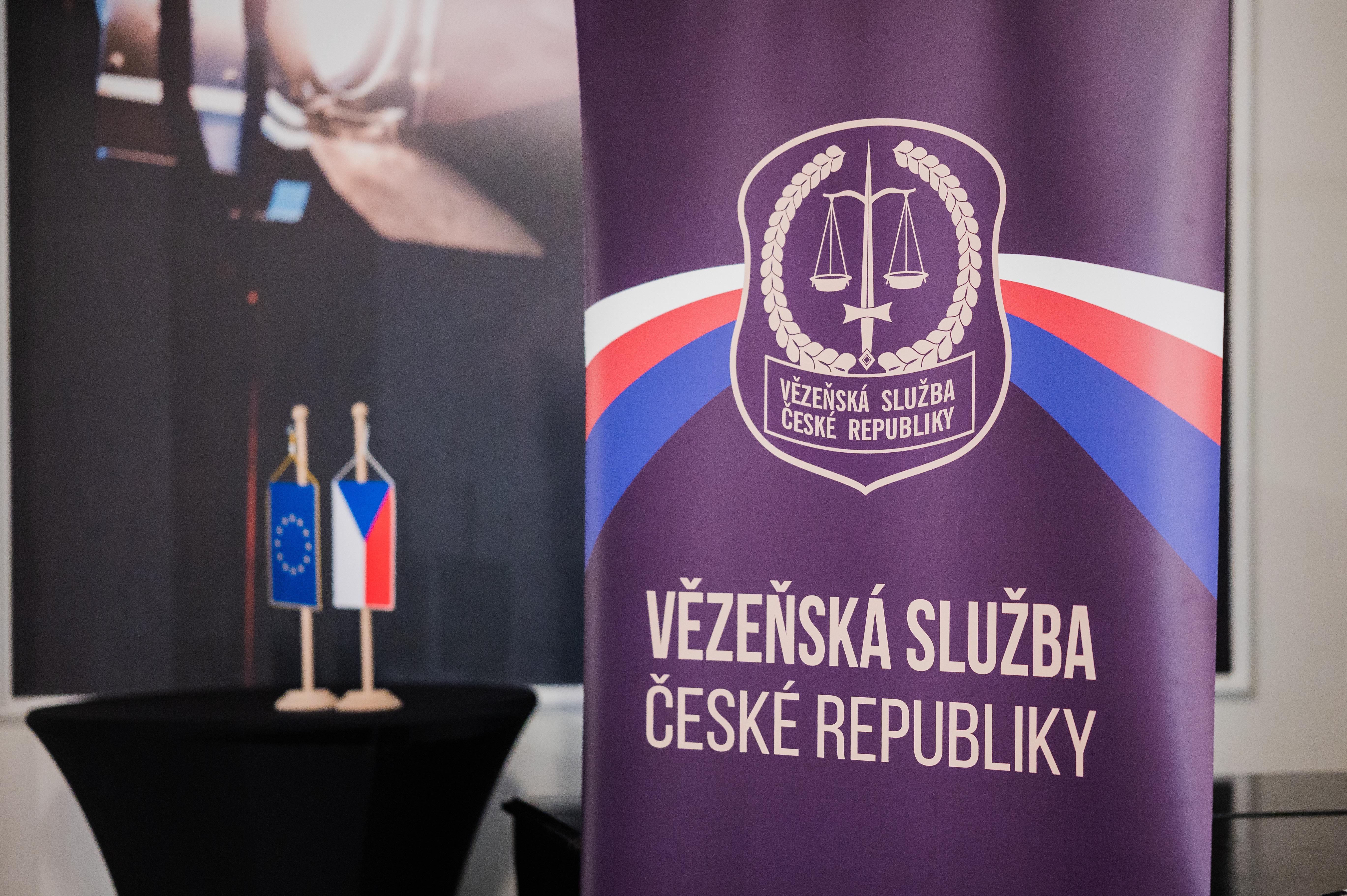 https://www.vscr.cz/media/organizacni-jednotky/generalni-reditelstvi/odbor-investic/eu-fondy/zvysovani-urovne/zaverecna-konference/zaverecna-konference-vzdelavaciho-projektu-vs-cr-18-of-205.jpg